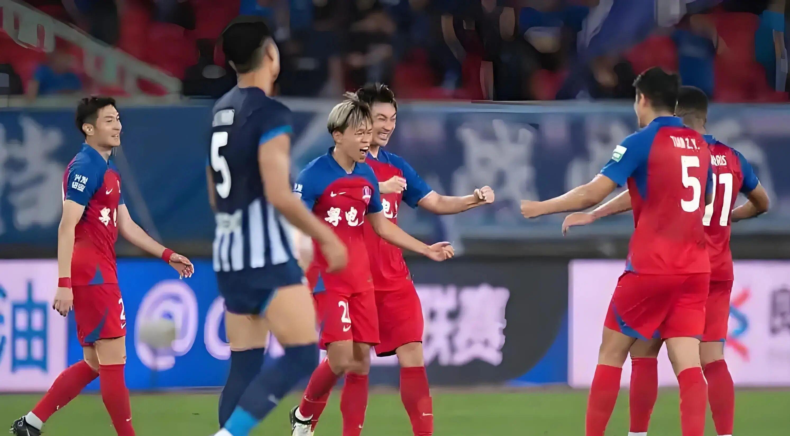 雷速-国安战胜强敌——北京国安在激烈比拼中获得胜利-第2张图片-雷速官网 雷速-国安战胜强敌——北京国安在激烈比拼中获得胜利-第2张图片-雷速官网