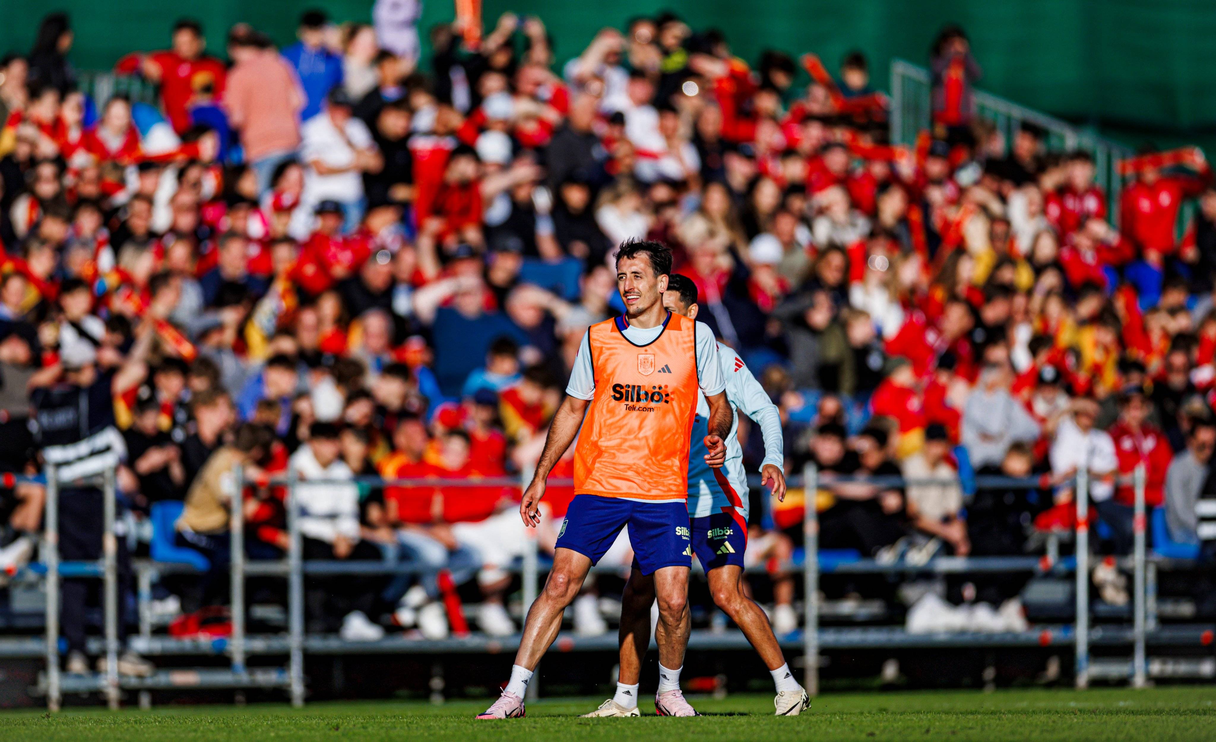 雷速官网-紧张刺激！欧洲杯预选赛选手实力逐渐显现-第1张图片-雷速官网