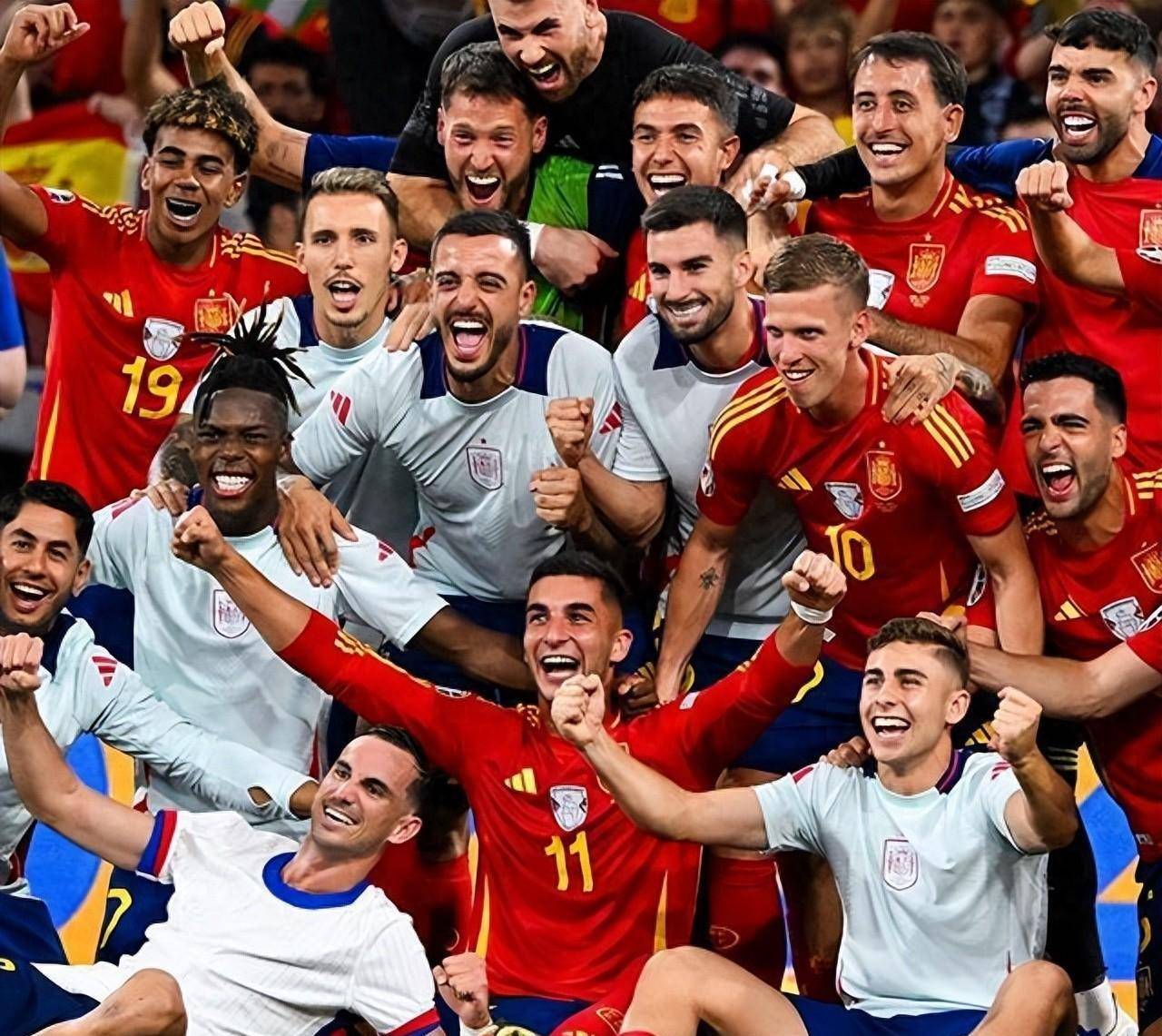 雷速直播-国际足坛气氛热烈,各队备战备战-第1张图片-雷速官网 雷速直播-国际足坛气氛热烈,各队备战备战-第1张图片-雷速官网