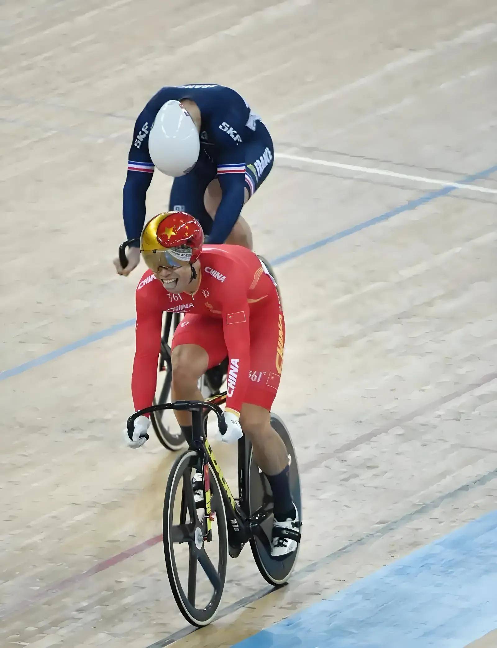 雷速官网下载-自行车赛事中意外发生,英国选手获得金牌-第1张图片-雷速官网 雷速官网下载-自行车赛事中意外发生,英国选手获得金牌-第1张图片-雷速官网