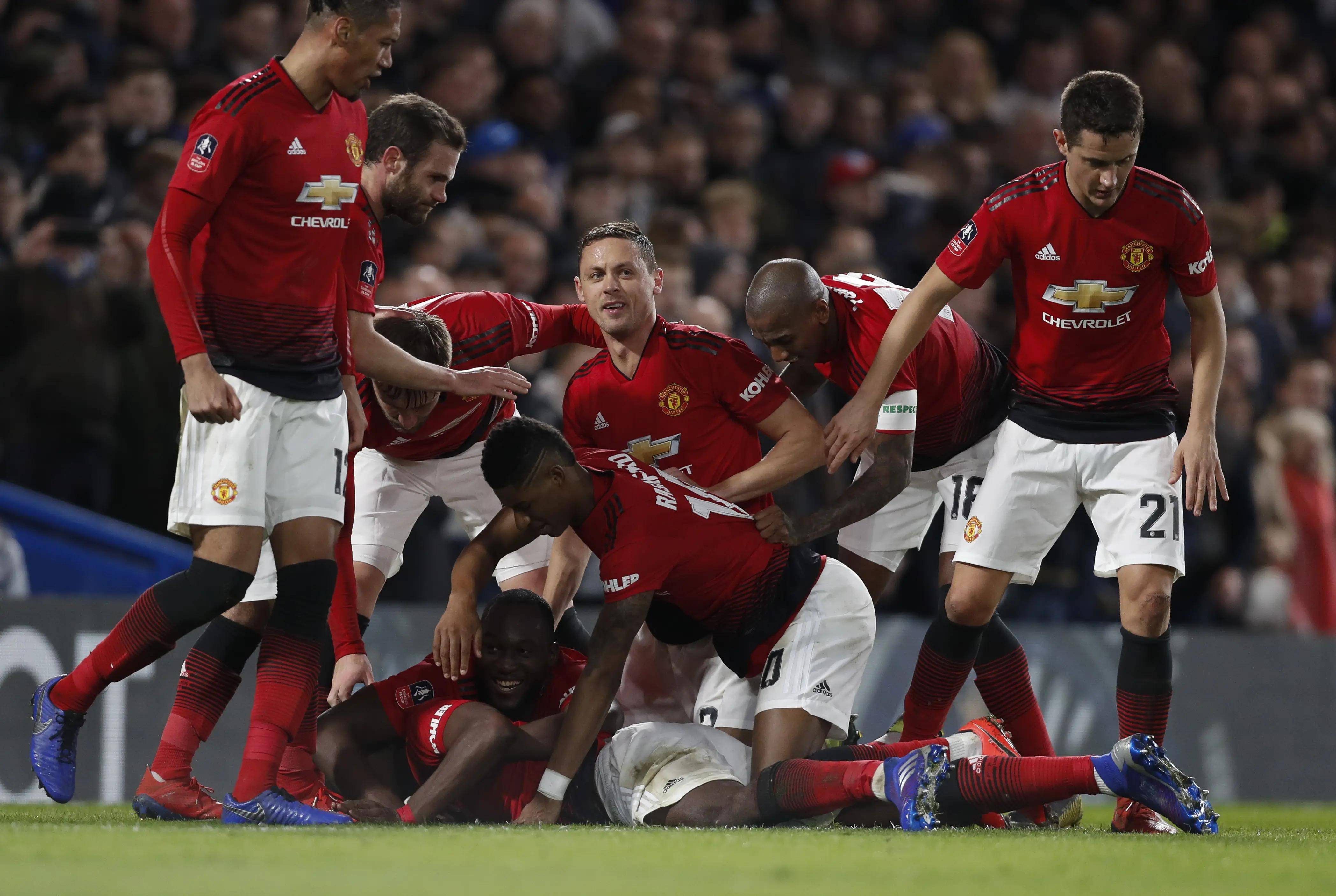 雷速官网-尤文图斯新签约球员表现抢眼，助球队胜利-第1张图片-雷速官网