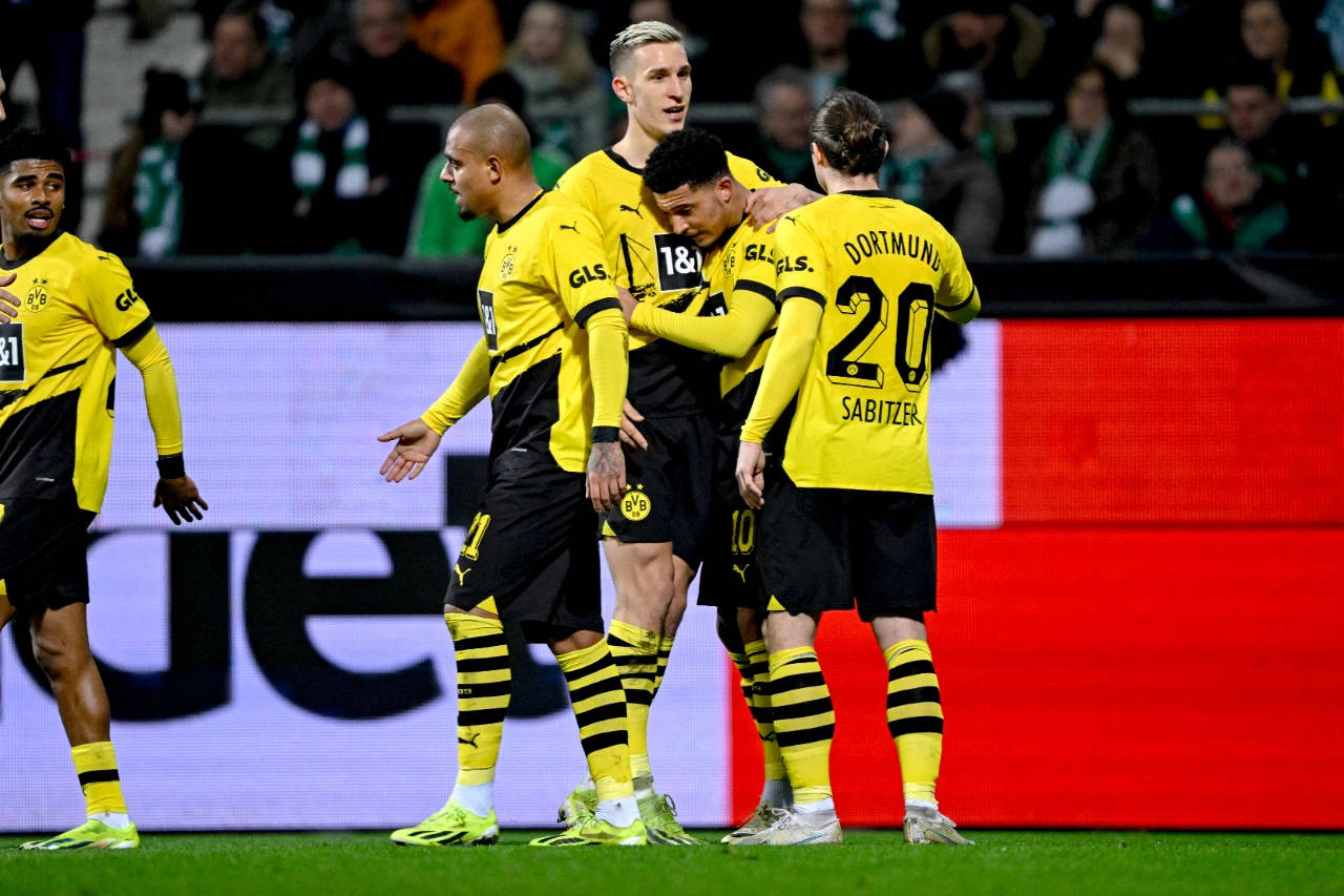 雷速直播-多特蒙德中场因伤报销,球队实力或受影响-第1张图片-雷速官网 雷速直播-多特蒙德中场因伤报销,球队实力或受影响-第1张图片-雷速官网