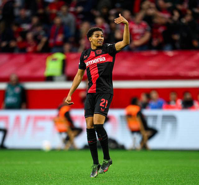 雷速官网-斯图加特攻势强烈,迅速取得领先-第2张图片-雷速官网 雷速官网-斯图加特攻势强烈,迅速取得领先-第2张图片-雷速官网