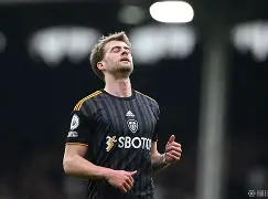 雷速-利兹联补时阻击诺里奇,先拔头筹-第1张图片-雷速官网 雷速-利兹联补时阻击诺里奇,先拔头筹-第1张图片-雷速官网