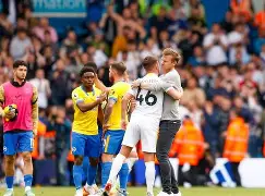 雷速-利兹联补时阻击诺里奇,先拔头筹-第2张图片-雷速官网 雷速-利兹联补时阻击诺里奇,先拔头筹-第2张图片-雷速官网