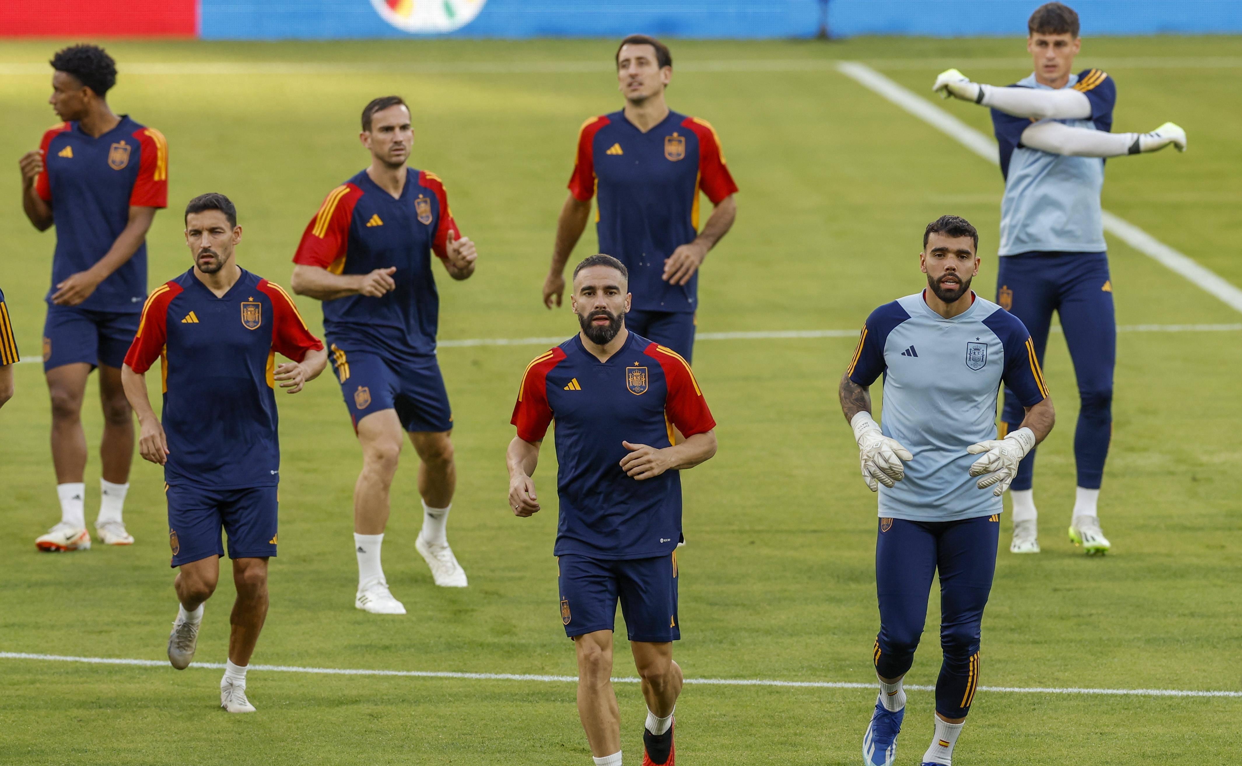 雷速官网-北马其顿队在欧洲预选赛中谨慎备战，稳扎稳打-第1张图片-雷速官网