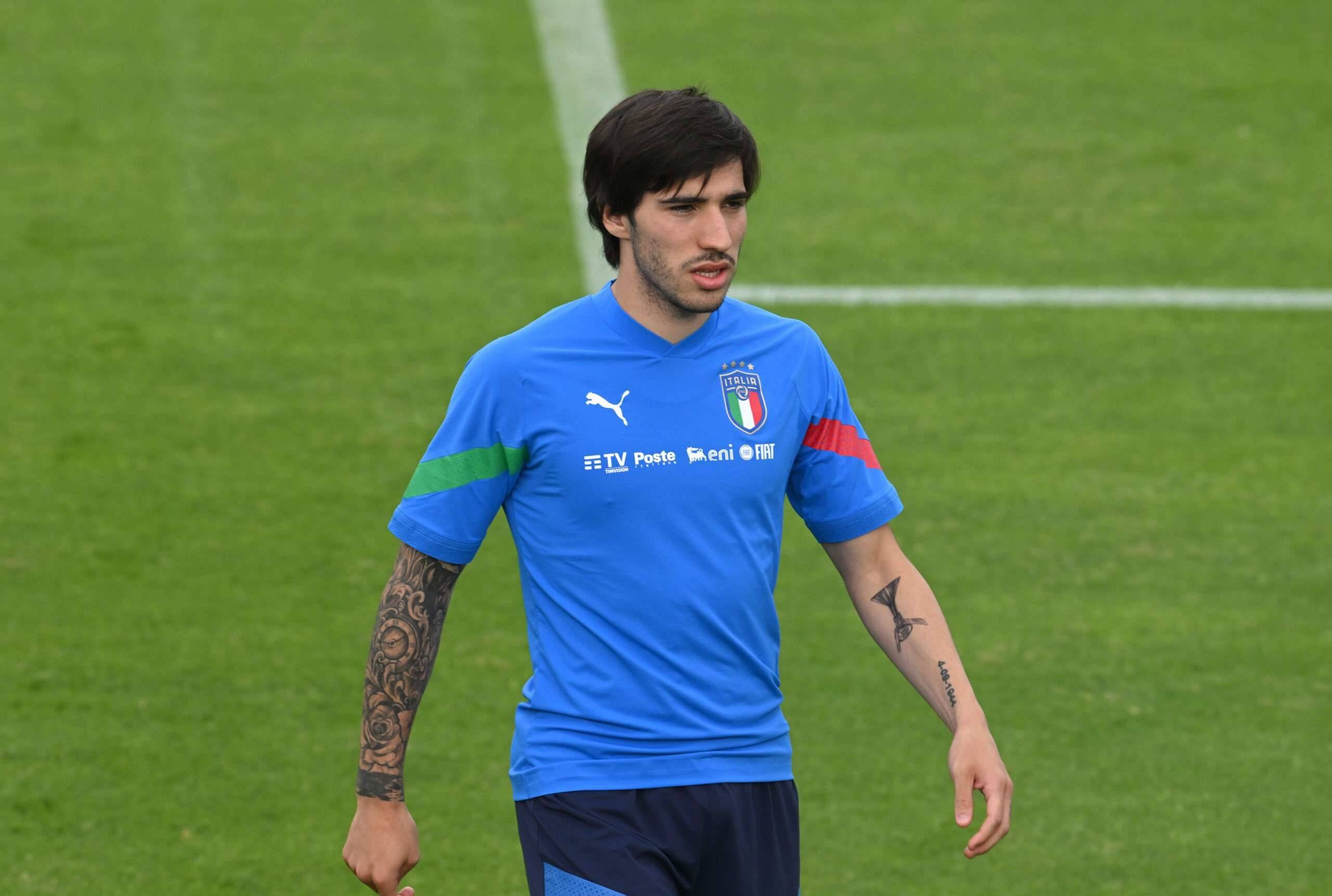 雷速直播-意大利球员在世界杯赛事中大放异彩-第1张图片-雷速官网