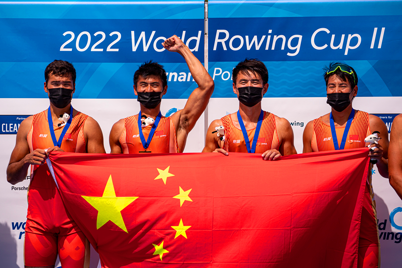 雷速官网下载-意大利选手在赛艇比赛中取得好成绩-第2张图片-雷速官网