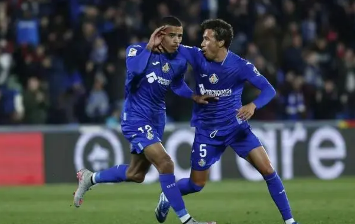 雷速官网-豪门球队实力赛场上表现抢眼-第1张图片-雷速官网