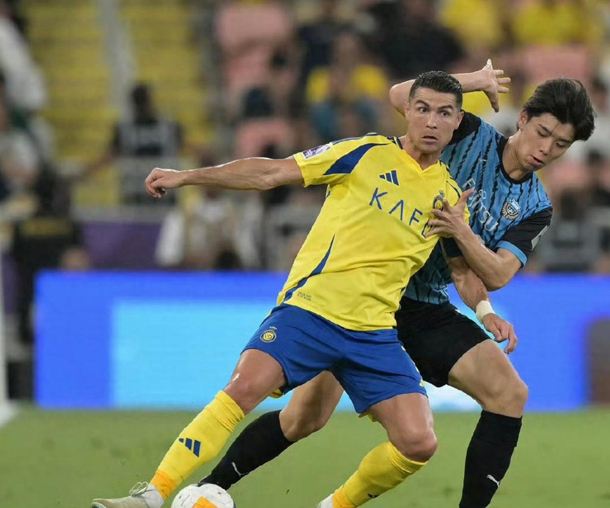 雷速官网-豪门球队实力赛场上表现抢眼-第2张图片-雷速官网