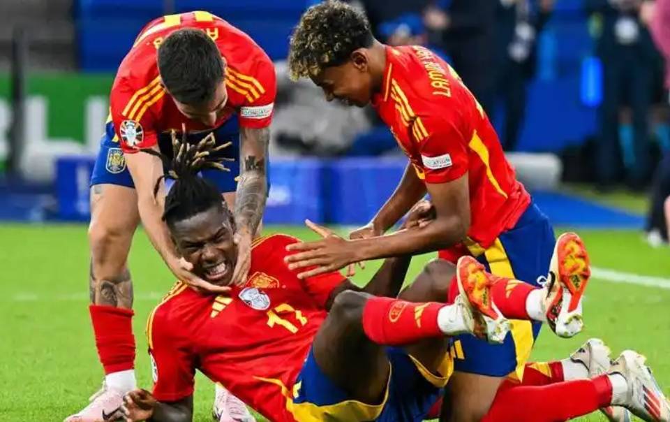 雷速官网-欧国联比赛:球队PK全开,场上火药味十足-第1张图片-雷速官网 雷速官网-欧国联比赛:球队PK全开,场上火药味十足-第1张图片-雷速官网