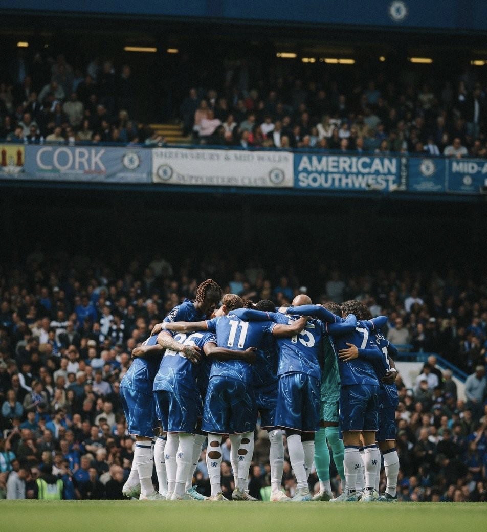 雷速官网-金斯林顿主场憾负对手，英超保级前景再添一丝困难-第1张图片-雷速官网