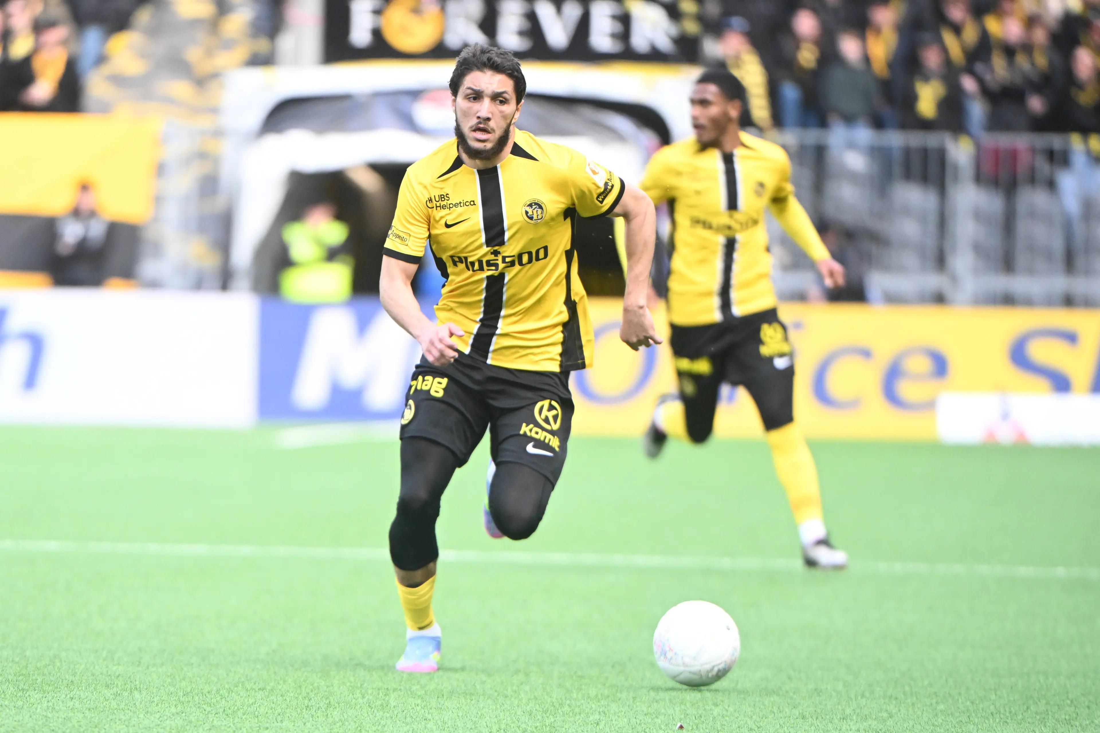 雷速官网下载-狼队后卫遭遇重伤,或将长期缺席比赛-第1张图片-雷速官网 雷速官网下载-狼队后卫遭遇重伤,或将长期缺席比赛-第1张图片-雷速官网