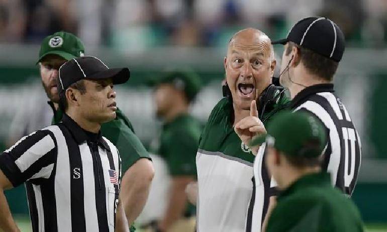 雷速官网-狼队主帅怒指责裁判判罚,球队心情低落-第2张图片-雷速官网 雷速官网-狼队主帅怒指责裁判判罚,球队心情低落-第2张图片-雷速官网