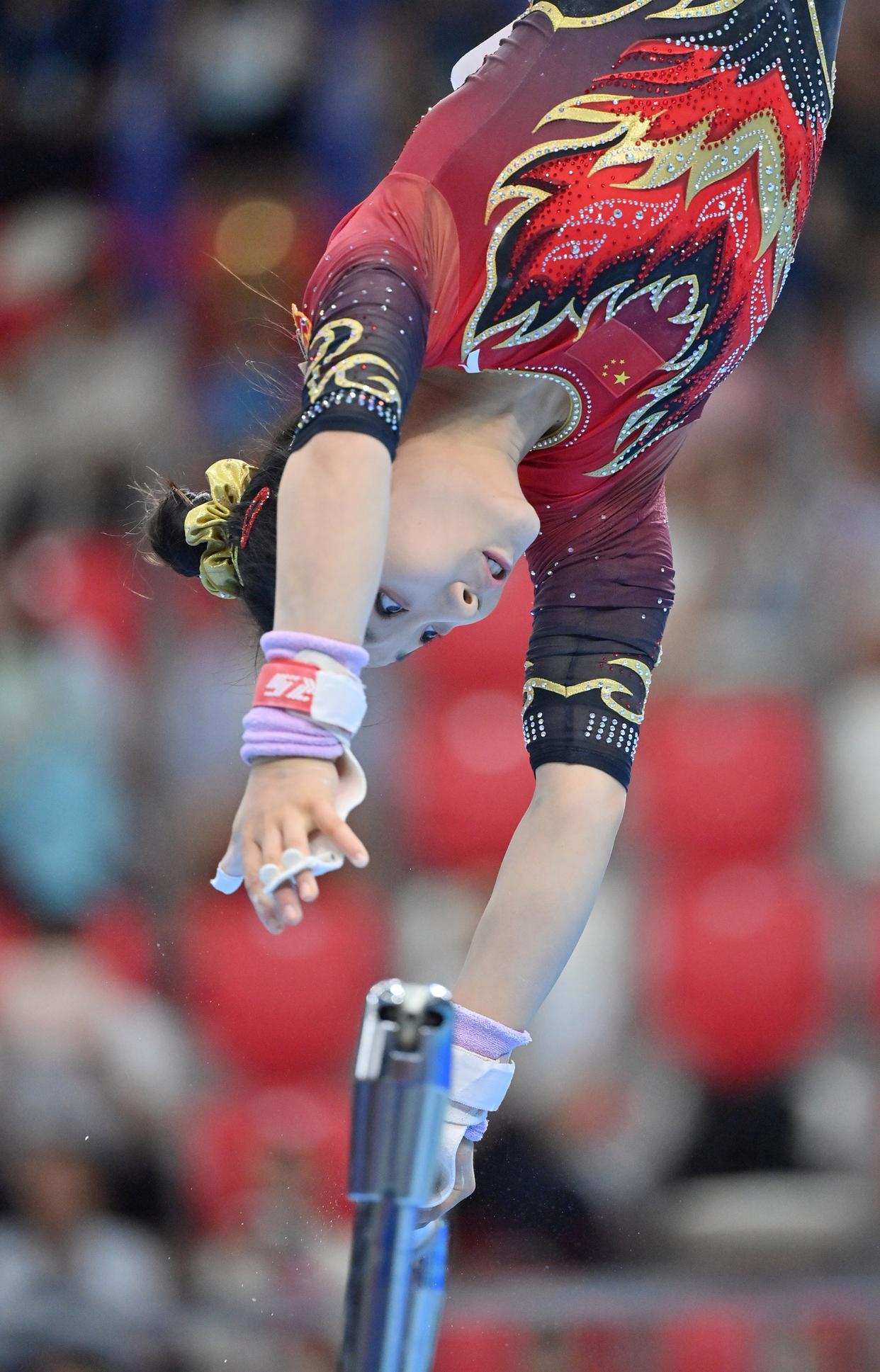 雷速-体操比赛压轴登场，领奖仪式掀起高潮-第2张图片-雷速官网