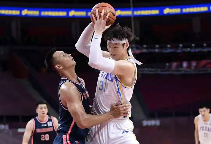 雷速官网-福建队高举奋斗旗帜，横扫对手-第2张图片-雷速官网