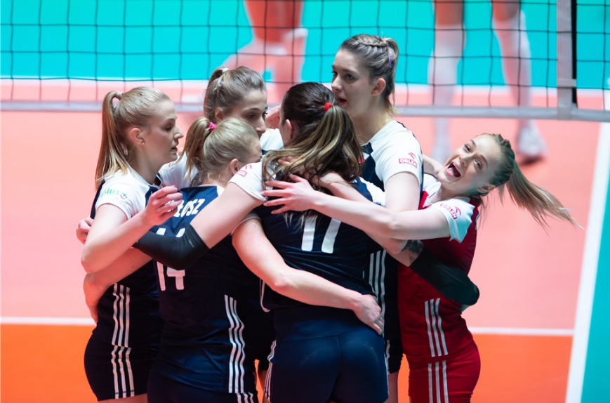 雷速官网-拉脱维亚队力克波兰，晋级欧国杯半决赛-第2张图片-雷速官网