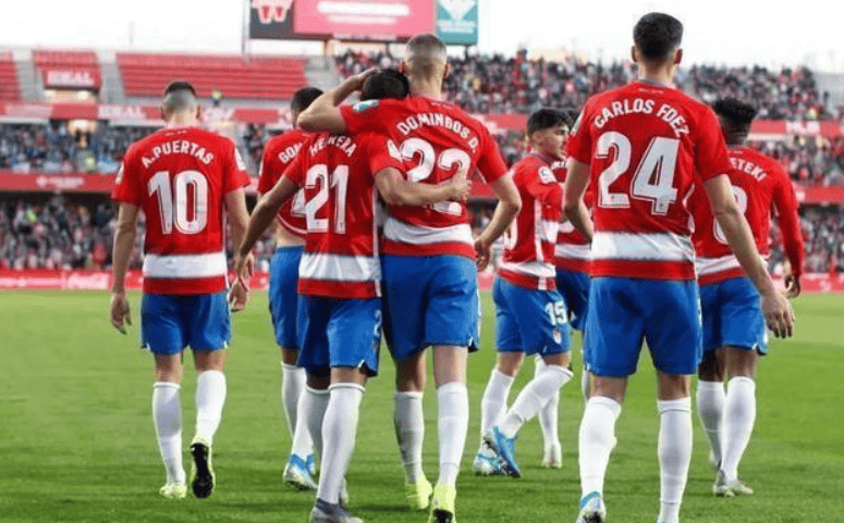 雷速官网-巴伦西亚主场大胜奥萨苏纳,维拉利尔客场逆袭巴列卡诺-第2张图片-雷速官网 雷速官网-巴伦西亚主场大胜奥萨苏纳,维拉利尔客场逆袭巴列卡诺-第2张图片-雷速官网