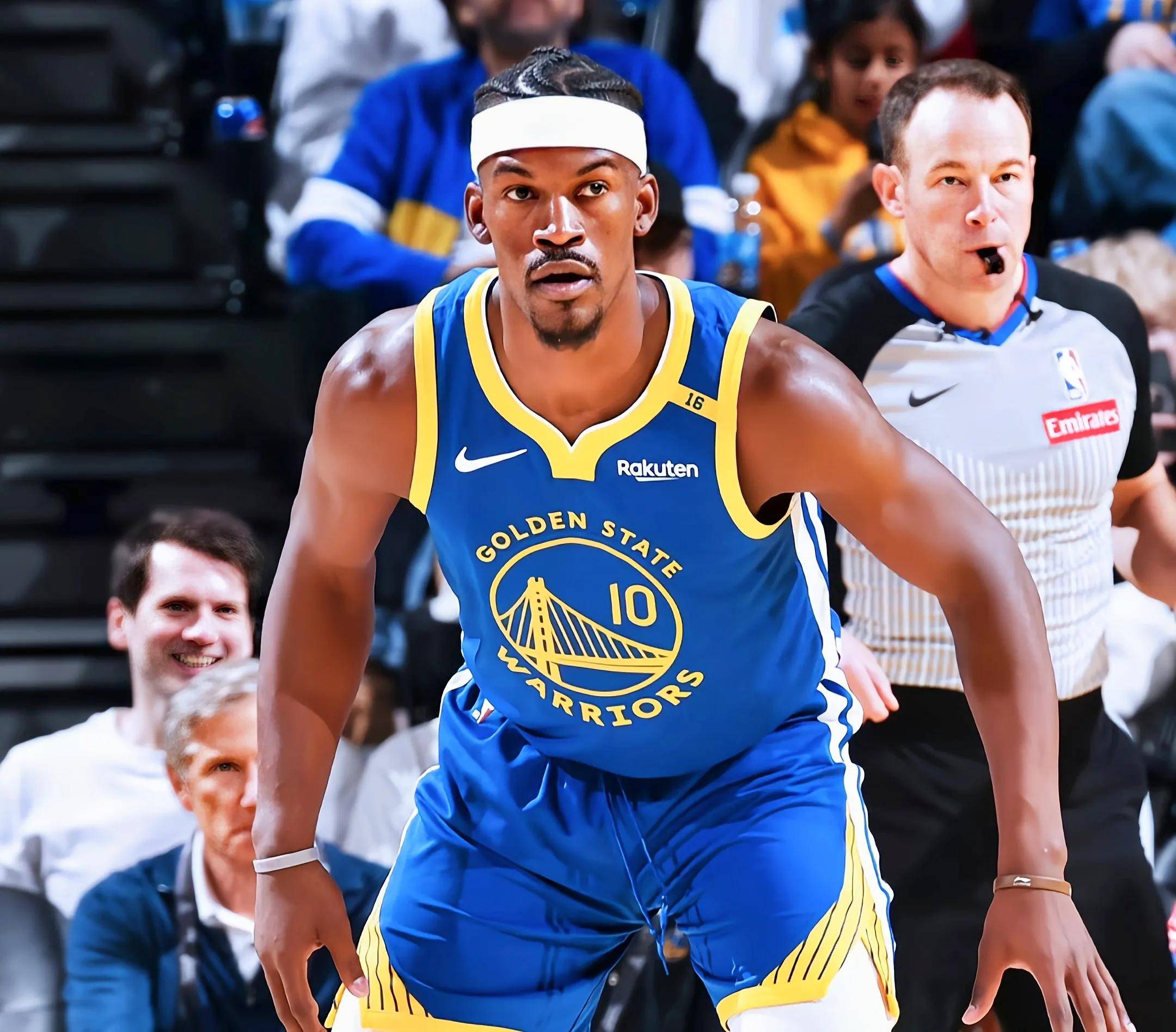 雷速官网-勇士雄姿再现,主场大胜创造季后赛历史-第2张图片-雷速官网 雷速官网-勇士雄姿再现,主场大胜创造季后赛历史-第2张图片-雷速官网