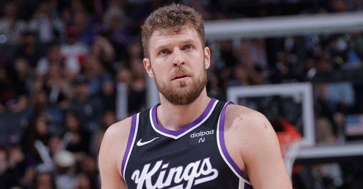 雷速-年轻军团:猛龙新秀持续崭露头角,备受关注-第1张图片-雷速官网 雷速-年轻军团:猛龙新秀持续崭露头角,备受关注-第1张图片-雷速官网