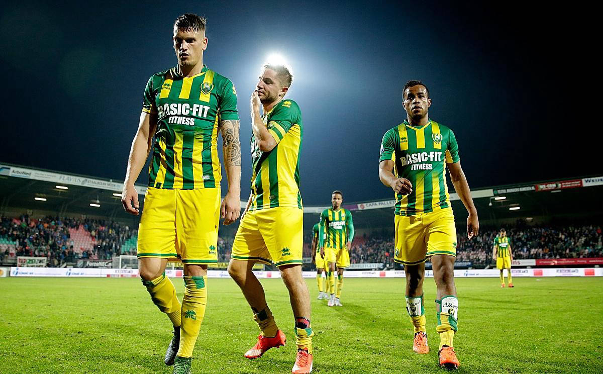 雷速官网-凯泽斯劳滕足球队发挥出色,力争冲入前列-第1张图片-雷速官网 雷速官网-凯泽斯劳滕足球队发挥出色,力争冲入前列-第1张图片-雷速官网