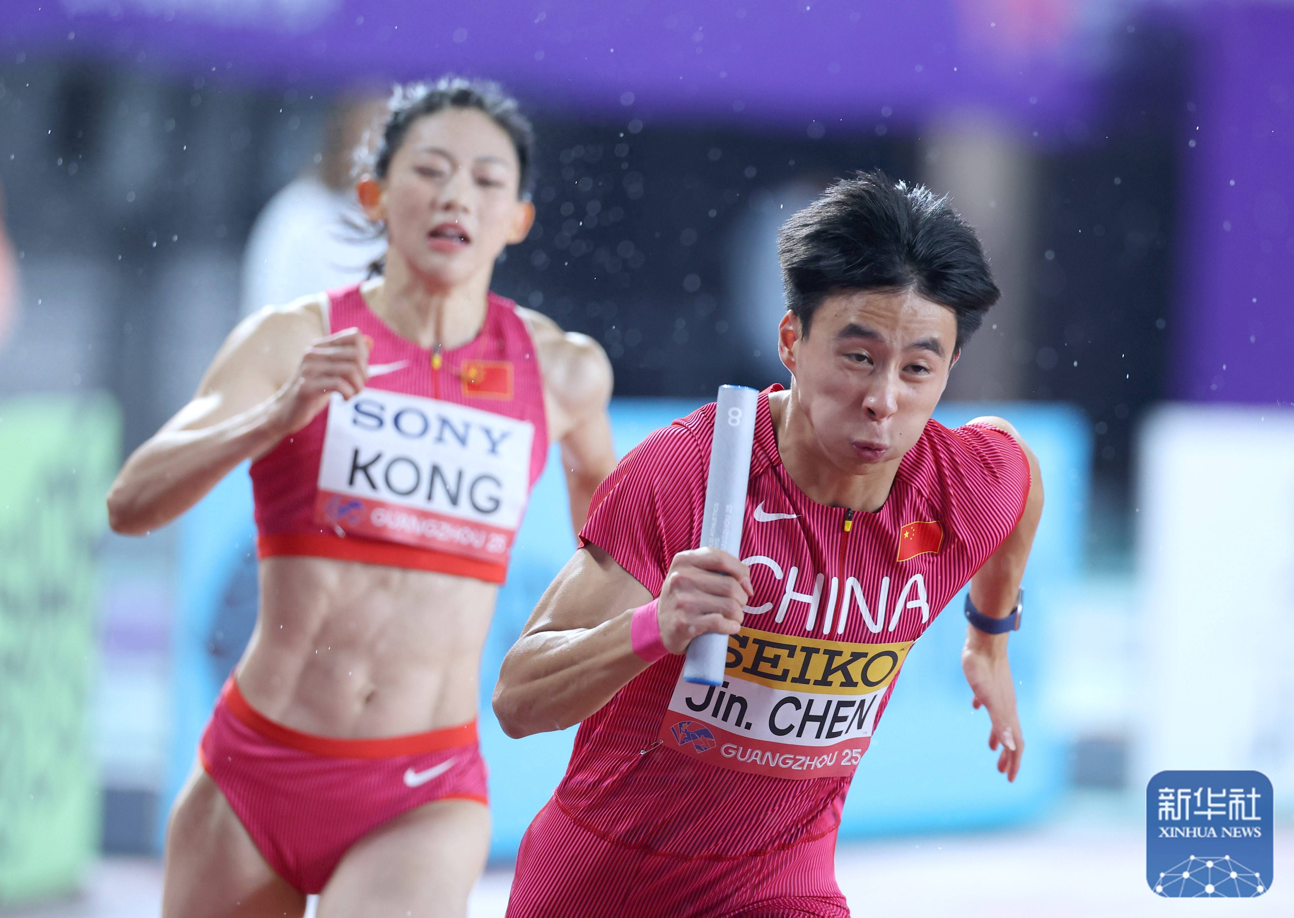 雷速官网-中国田径队成员刷新比赛纪录-第1张图片-雷速官网