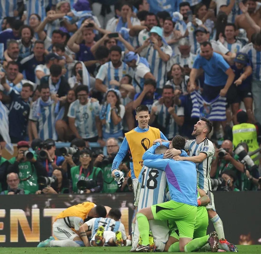 雷速官网-委内瑞拉女足携手阿根廷晋级八强-第2张图片-雷速官网