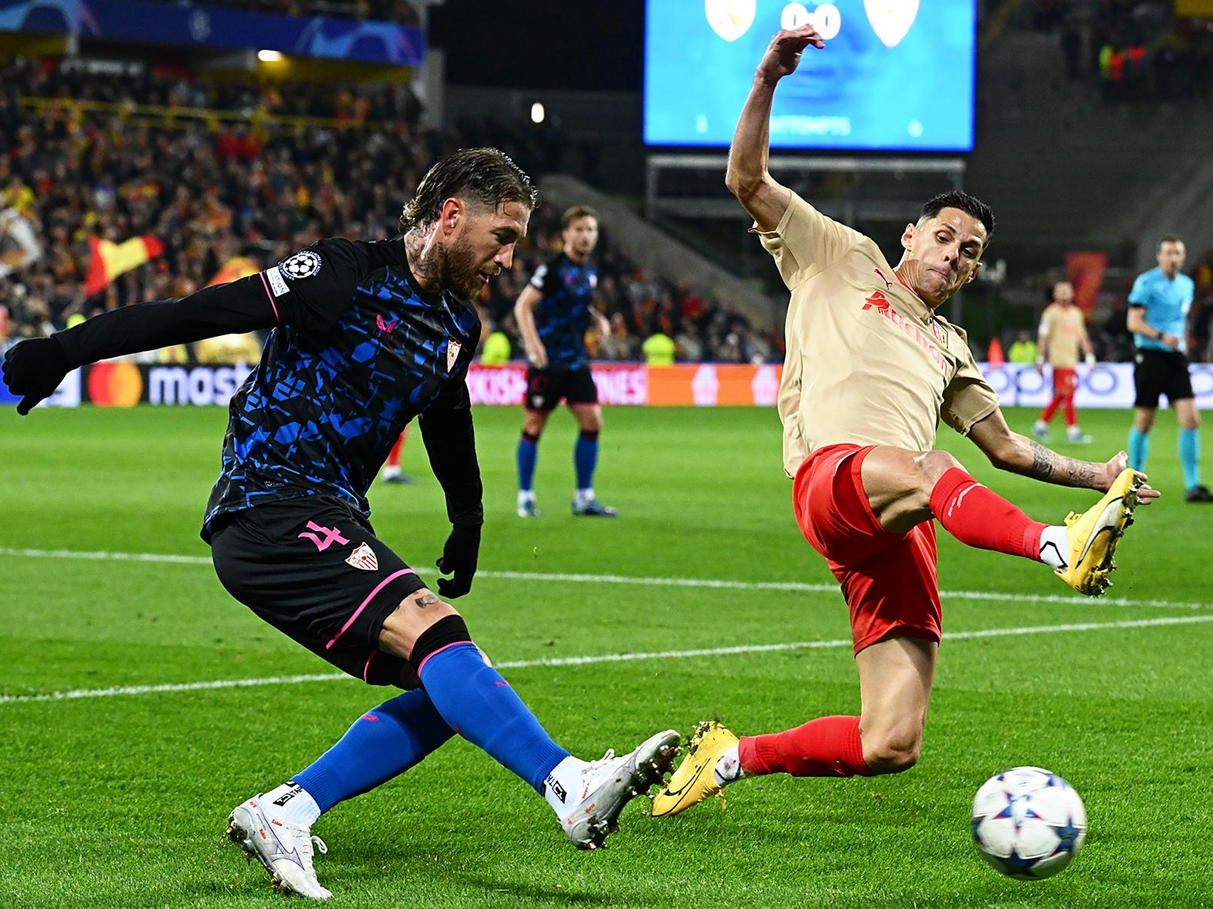 雷速官网-瓦伦西亚遭逆转,客场失利惹人遗憾-第2张图片-雷速官网 雷速官网-瓦伦西亚遭逆转,客场失利惹人遗憾-第2张图片-雷速官网