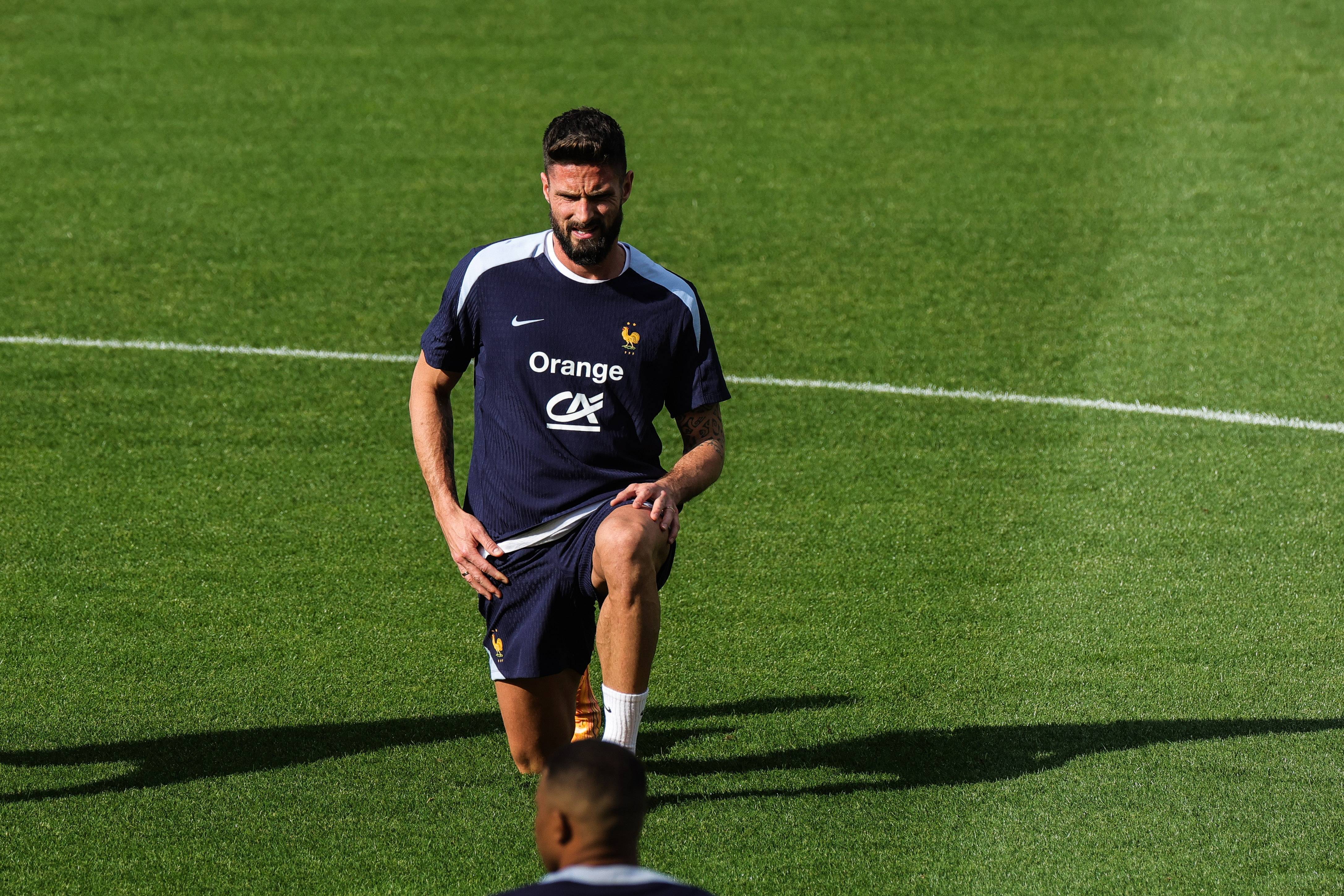 雷速直播-法国队实力出众，晋级前景备受瞩目-第2张图片-雷速官网