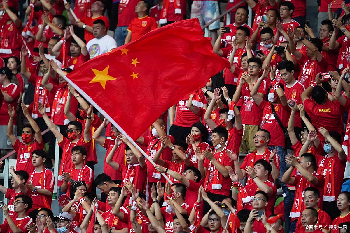 雷速官网下载-挑战无畏:中国足球队在比赛中勇往直前-第1张图片-雷速官网 雷速官网下载-挑战无畏:中国足球队在比赛中勇往直前-第1张图片-雷速官网