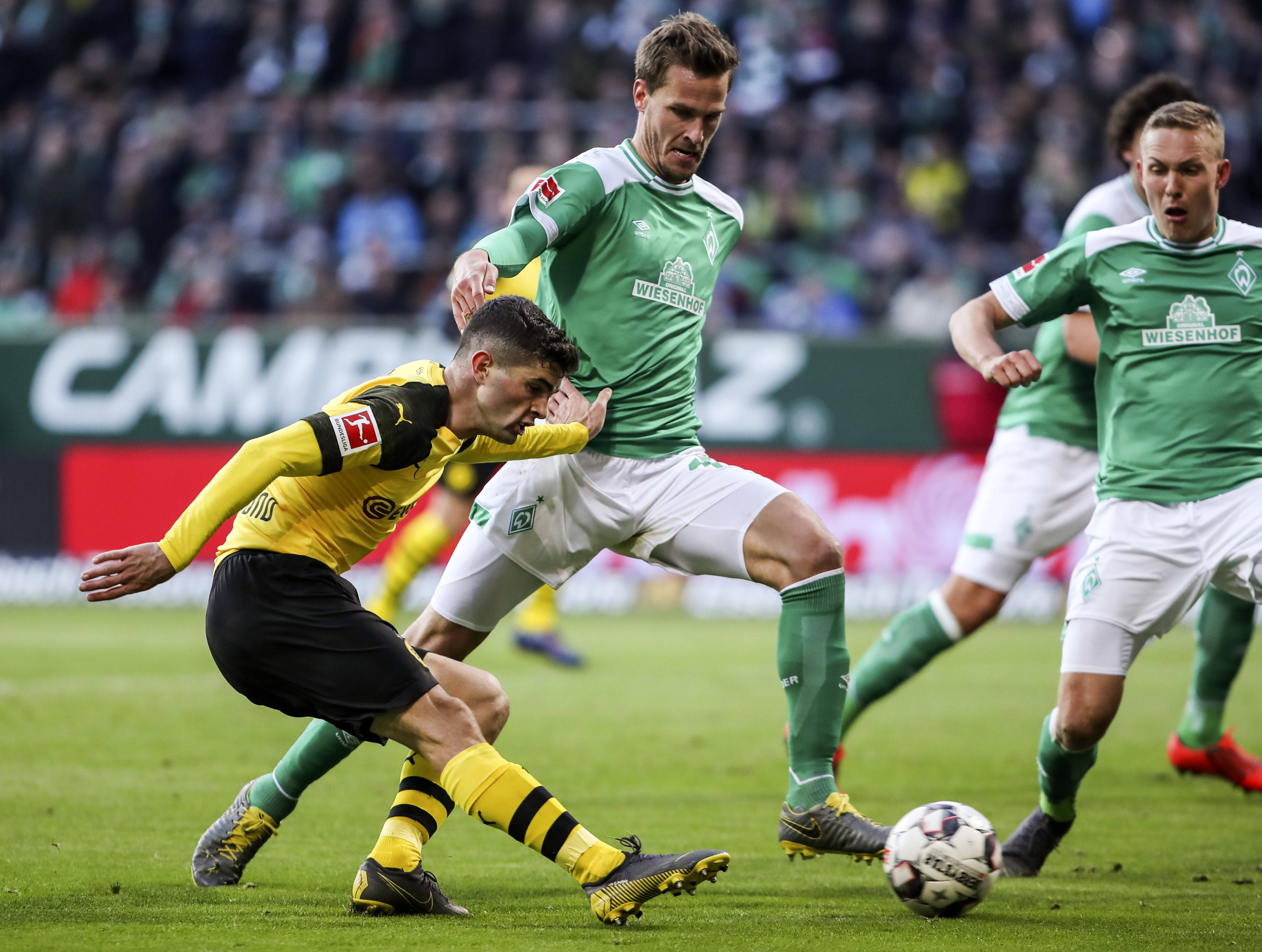 雷速官网-不莱梅主场胜过弗赖堡,取得重要胜利-第1张图片-雷速官网 雷速官网-不莱梅主场胜过弗赖堡,取得重要胜利-第1张图片-雷速官网