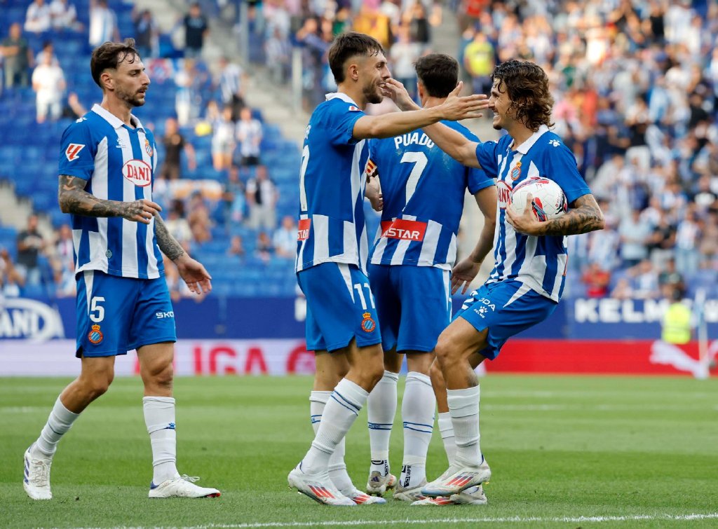 雷速直播-西班牙豪门展开激烈争夺,谁能称霸西甲?-第1张图片-雷速官网 雷速直播-西班牙豪门展开激烈争夺,谁能称霸西甲?-第1张图片-雷速官网