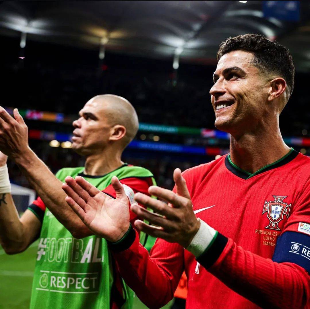 雷速直播-惊险一战扳回颓势，欧洲国家队晋级希望大！-第1张图片-雷速官网