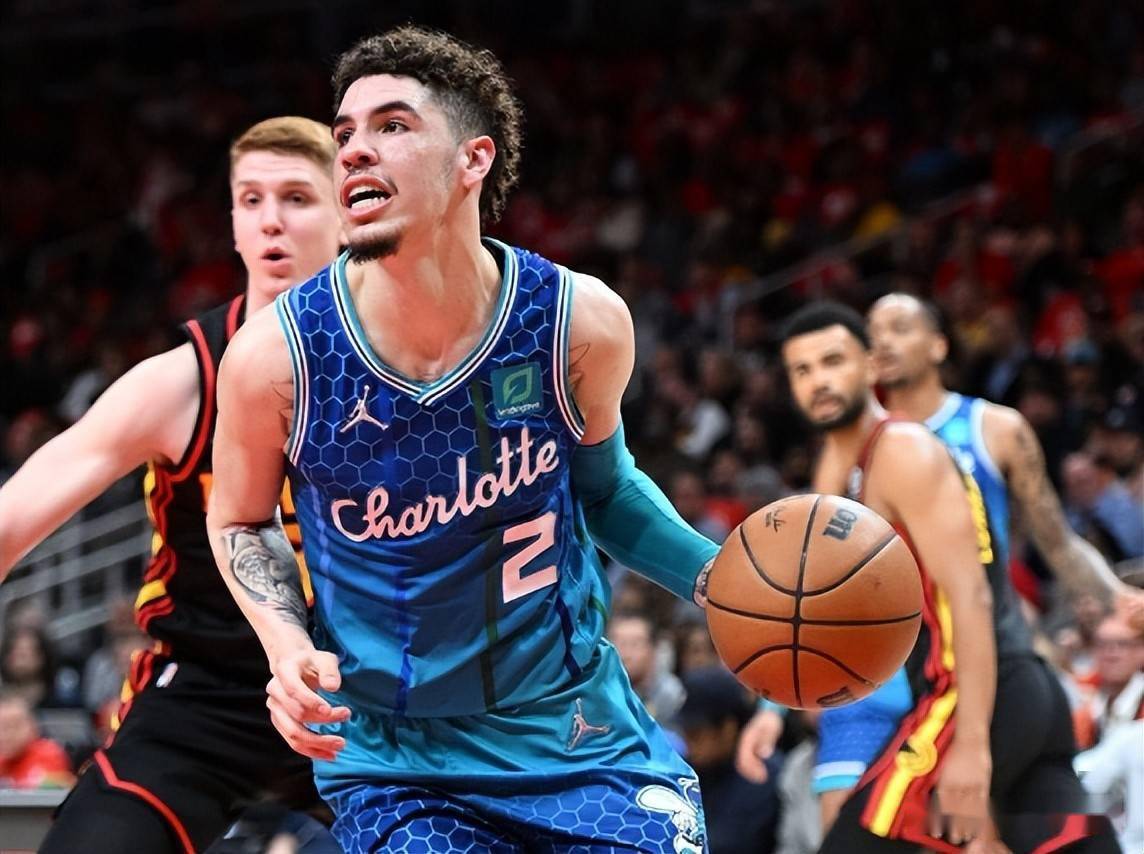 雷速官网下载-里昂客场硬仗不畏劣势,实现绝地反击-第1张图片-雷速官网 雷速官网下载-里昂客场硬仗不畏劣势,实现绝地反击-第1张图片-雷速官网