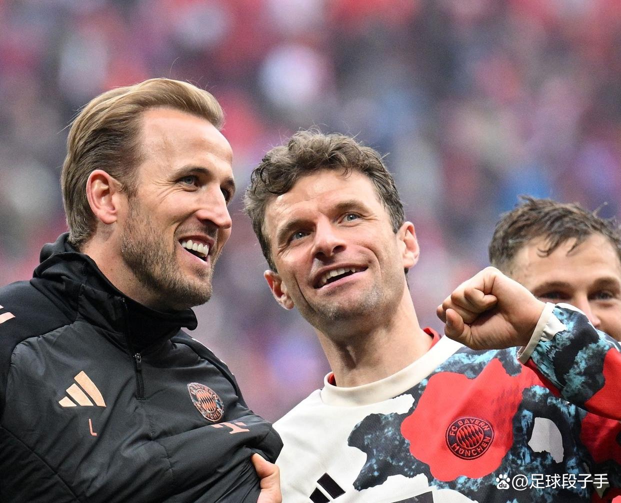 雷速直播-拜仁慕尼黑主帅大谈球队战术，欲夺冠军梦想-第1张图片-雷速官网