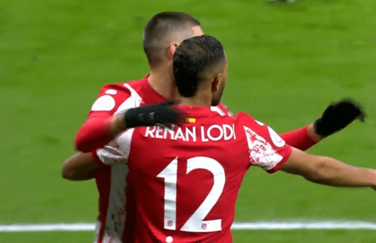 雷速直播-球队战术调整成功,横扫对手晋级-第1张图片-雷速官网 雷速直播-球队战术调整成功,横扫对手晋级-第1张图片-雷速官网