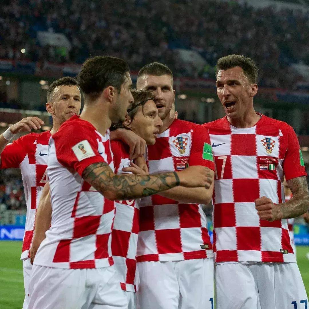 雷速官网-欧预赛比赛强弱对决展现，球员技术实力角逐胜负-第2张图片-雷速官网