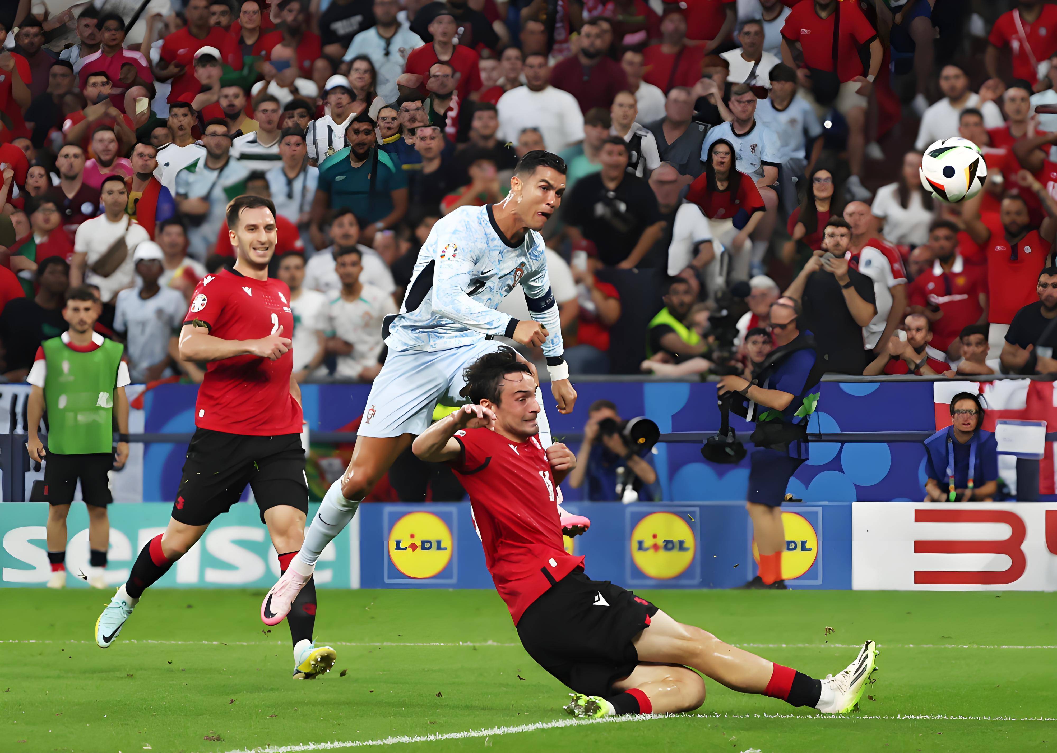 雷速官网-葡萄牙力克保加利亚，赢得晋级资格-第2张图片-雷速官网