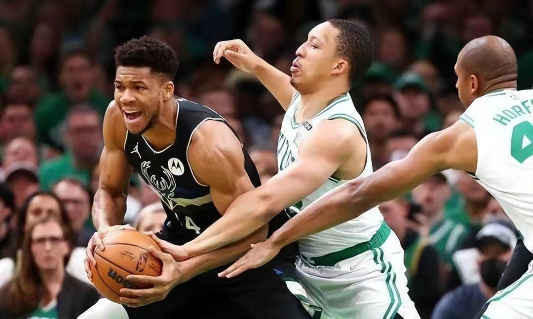 雷速官网-雄鹿队再获胜利,东部霸主地位无可撼动-第1张图片-雷速官网 雷速官网-雄鹿队再获胜利,东部霸主地位无可撼动-第1张图片-雷速官网