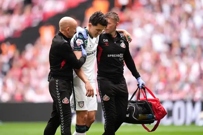 雷速官网-曼联全主力出战桑德兰,争取取得三分-第2张图片-雷速官网 雷速官网-曼联全主力出战桑德兰,争取取得三分-第2张图片-雷速官网